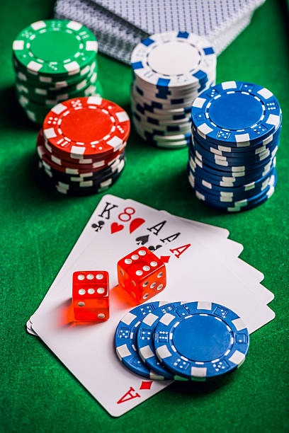 ffu ফরচুন স্নেক গেম বোর্ড ইন্টারফেস — সাপ, সিঁড়ি এবং ডাইস স্পিন মেকানিক্স